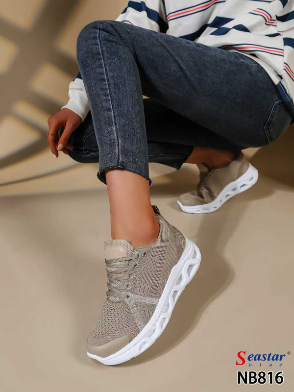 Buty sportowe damskie Roz 36-41/ 8 par